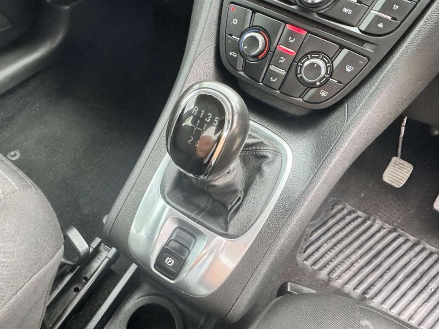 Used Vauxhall Meriva 2017 for sale - 76476774: Photo 17