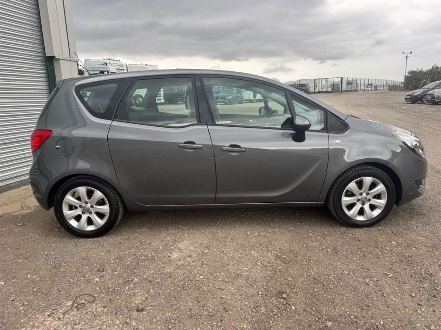 Used Vauxhall Meriva 2017 for sale - 76476774: Photo 6
