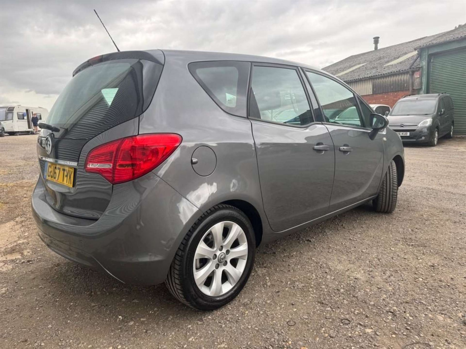 Used Vauxhall Meriva 2017 for sale - 76476774: Photo 8