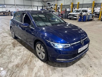 Used Volkswagen Golf 2022 for sale - 77803660: Photo