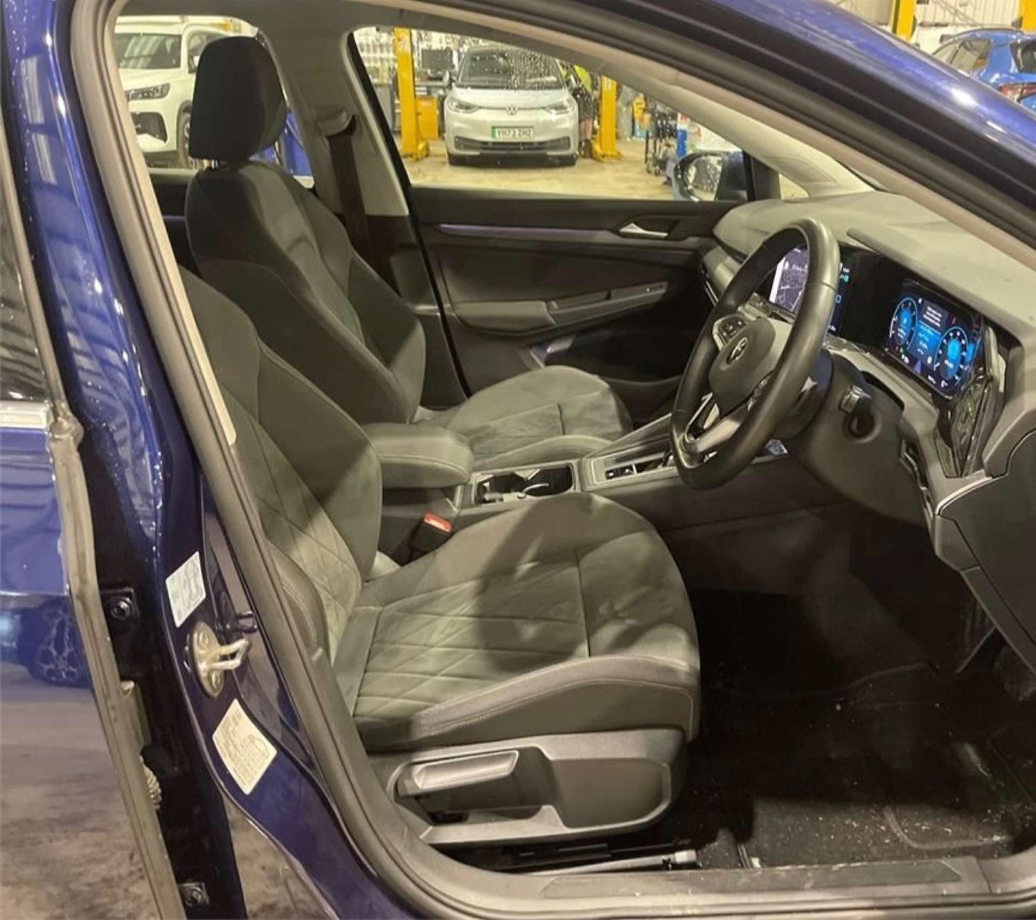 Used Volkswagen Golf 2022 for sale - 77803660: Photo 3