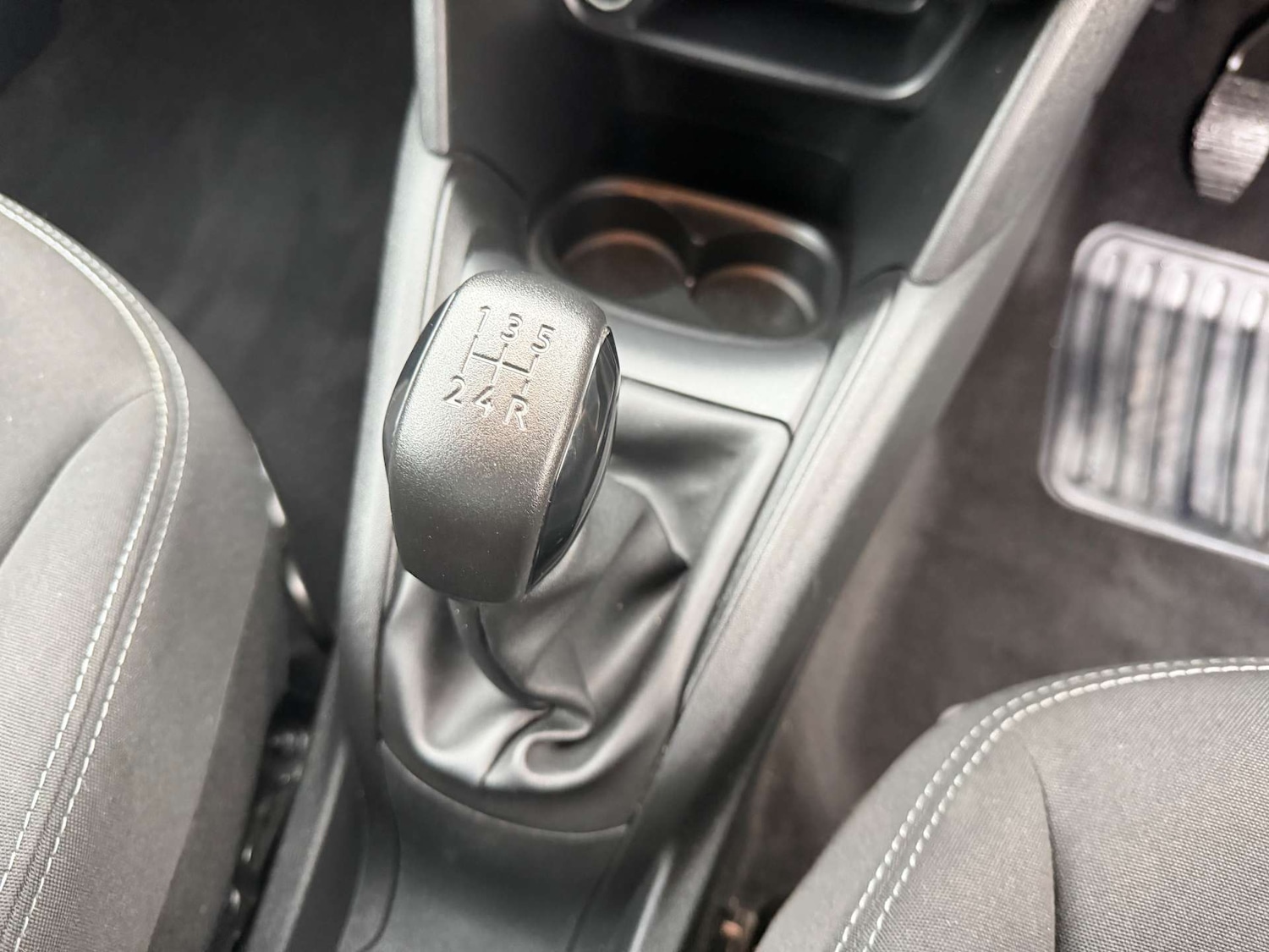 Used Peugeot 208 2015 for sale - 76491001: Photo 18