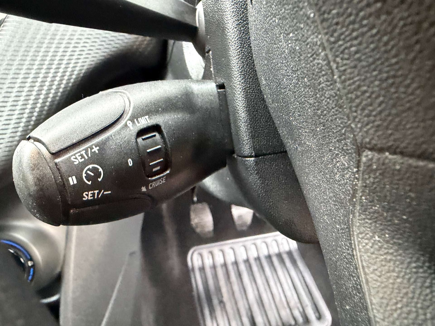 Used Peugeot 208 2015 for sale - 76491001: Photo 19