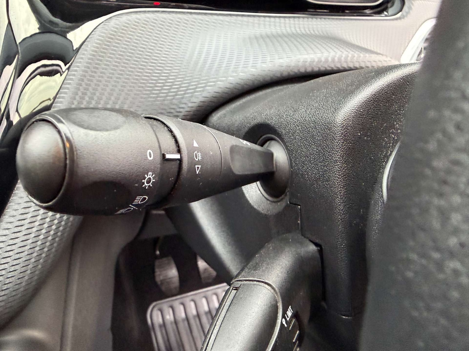 Used Peugeot 208 2015 for sale - 76491001: Photo 20