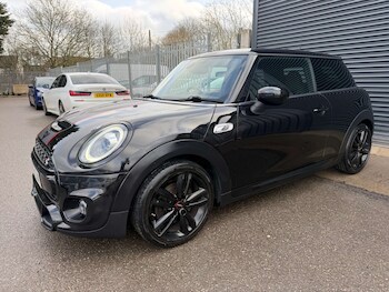 Used MINI Hatch 2020 for sale - 77431909: Photo