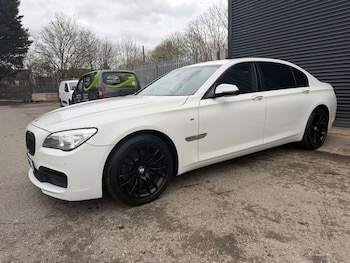 Used BMW 7 Series 2013 for sale - 77632210: Photo