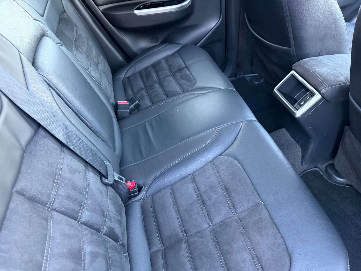 Used Mitsubishi L200 2020 for sale - 76830030: Photo 9