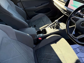 Used Volkswagen Golf 2021 for sale - 78412330: Photo