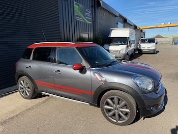 Used MINI Countryman 2016 for sale - 79442706: Photo
