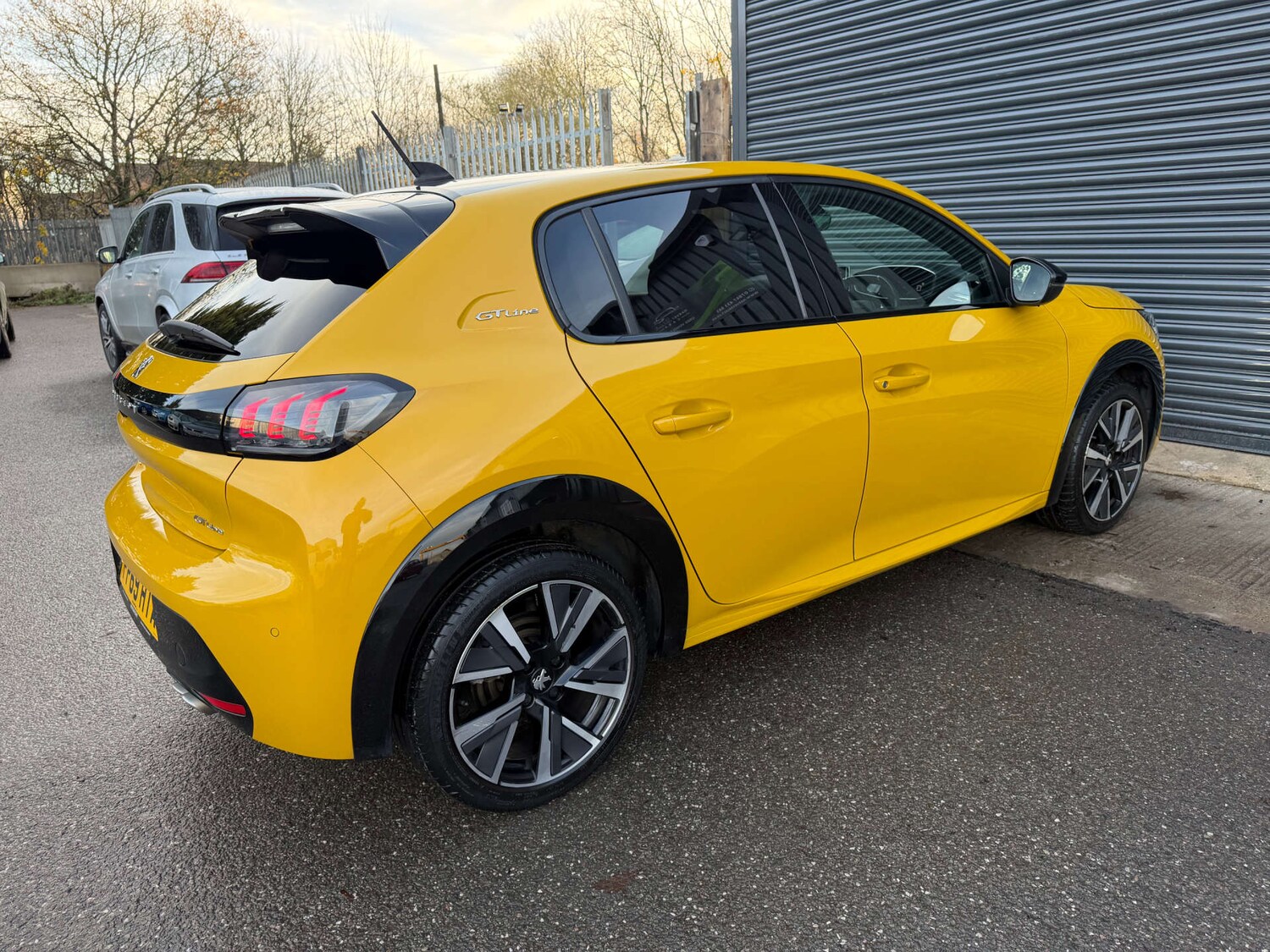 Used Peugeot 208 2020 for sale - 76767882: Photo 18