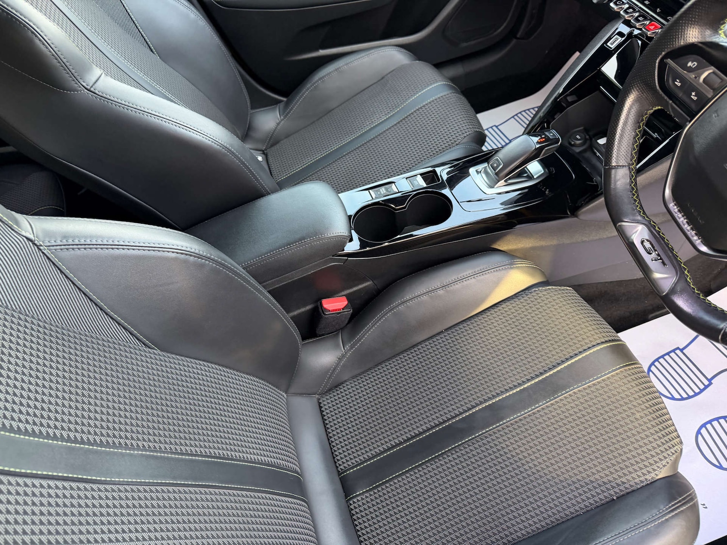 Used Peugeot 208 2020 for sale - 76767882: Photo 6