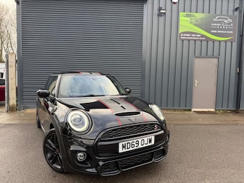 MINI Hatch feature image