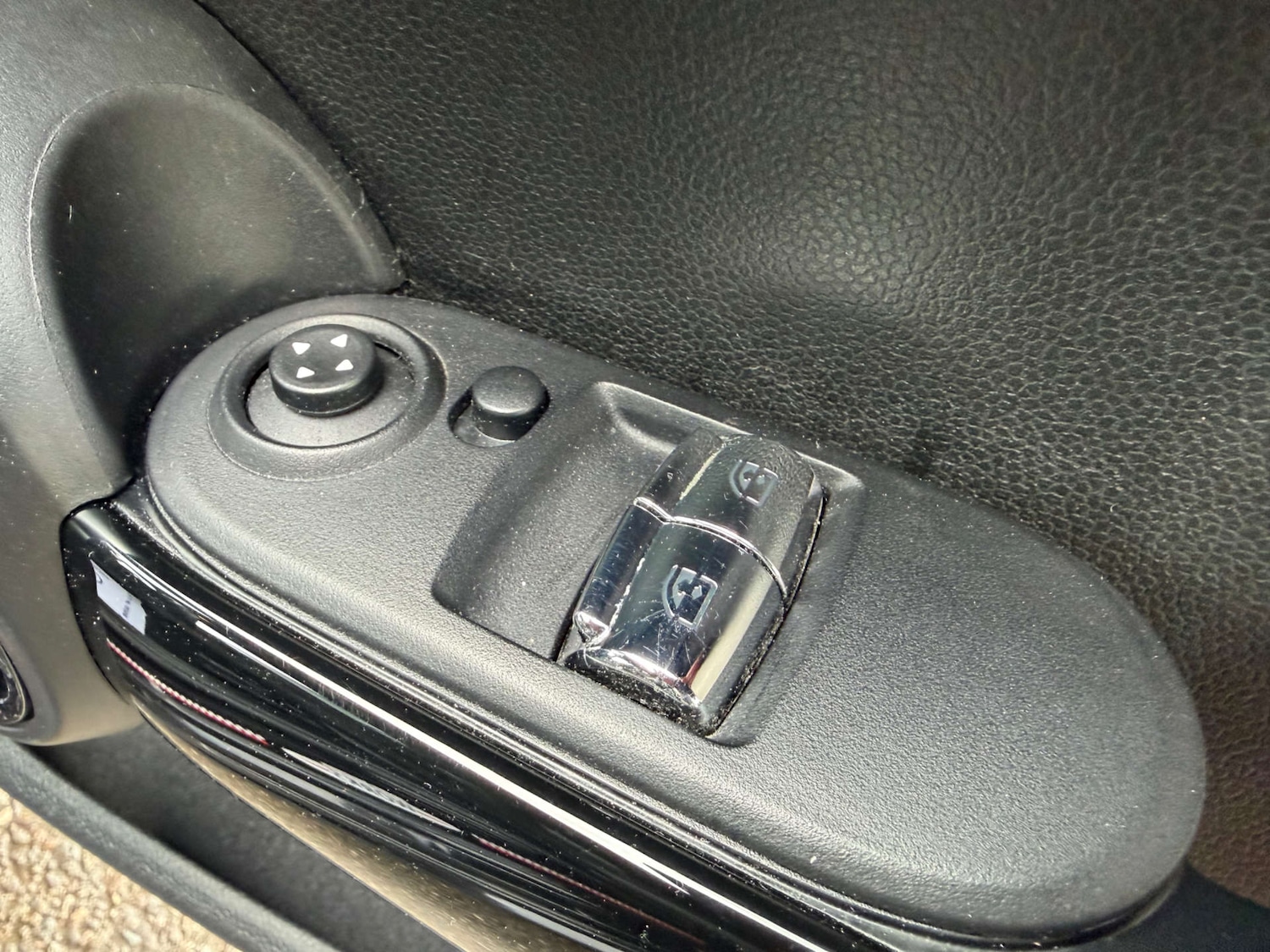 Used MINI Hatch 2020 for sale - 78202458: Photo 7