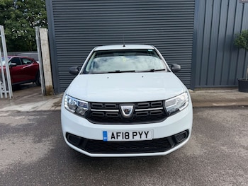 Used Dacia Sandero 2018 for sale - 78852969: Photo