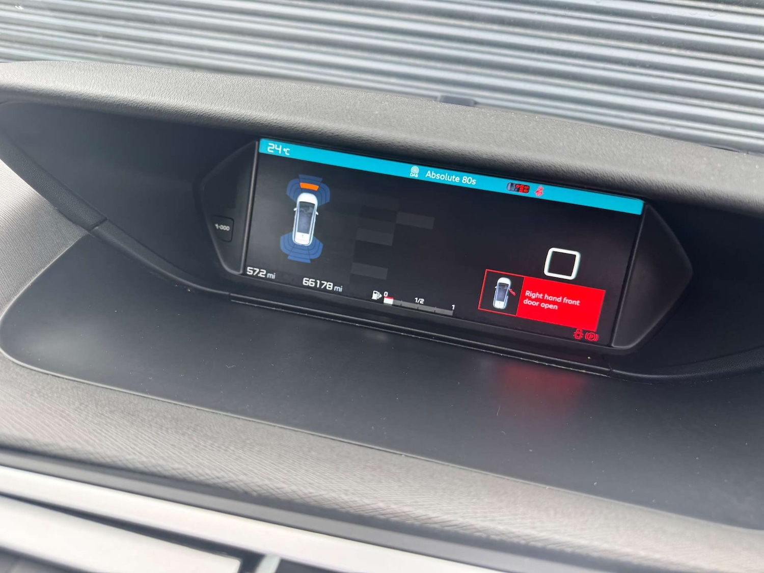 Used Citroen C4 Grand Picasso 2018 for sale - 76476750: Photo 16