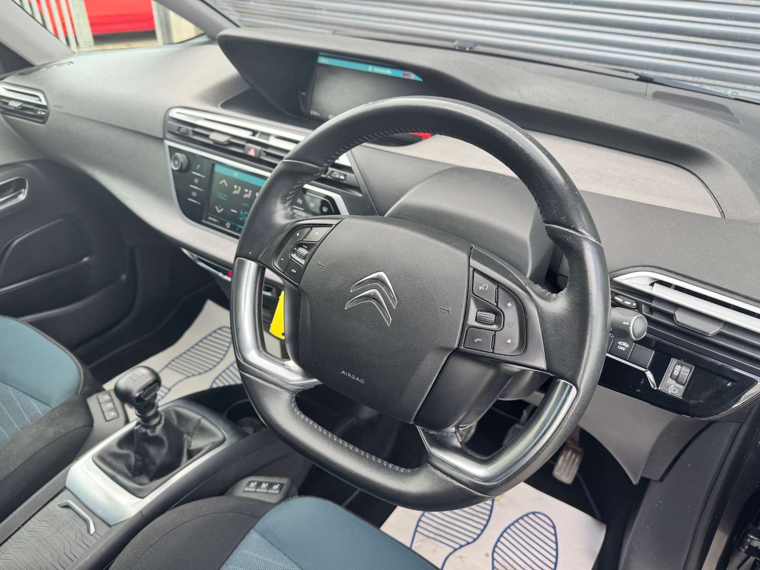 Used Citroen C4 Grand Picasso 2018 for sale - 76476750: Photo 9