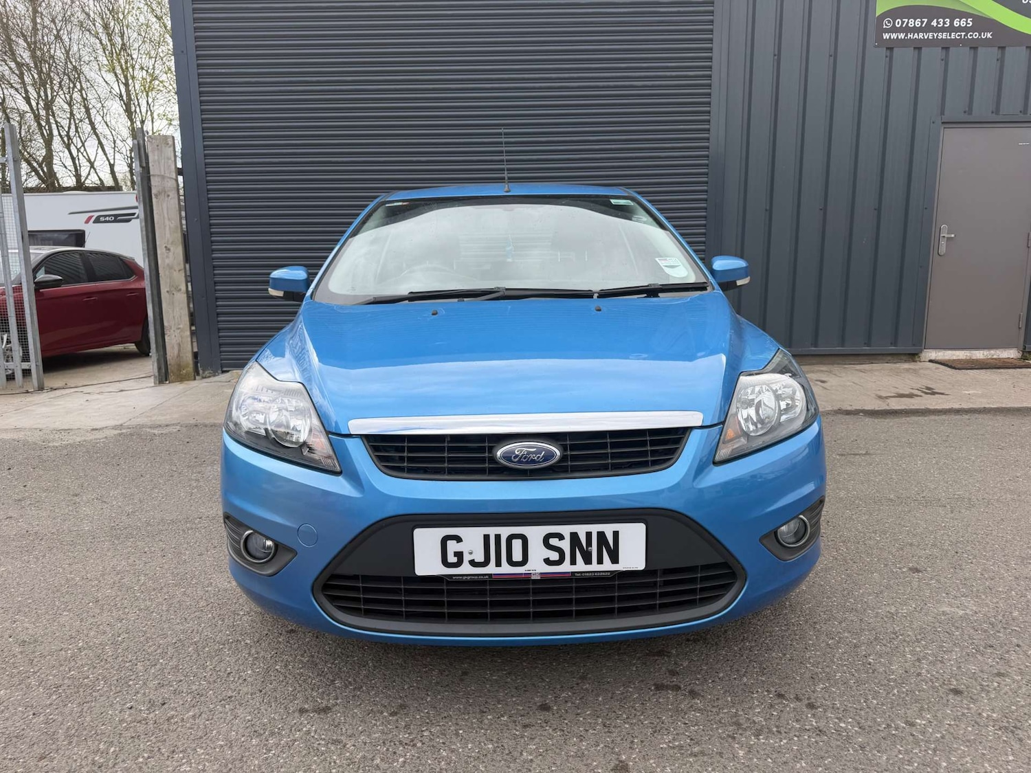 Used Ford Focus 2010 for sale - 78179679: Photo 2