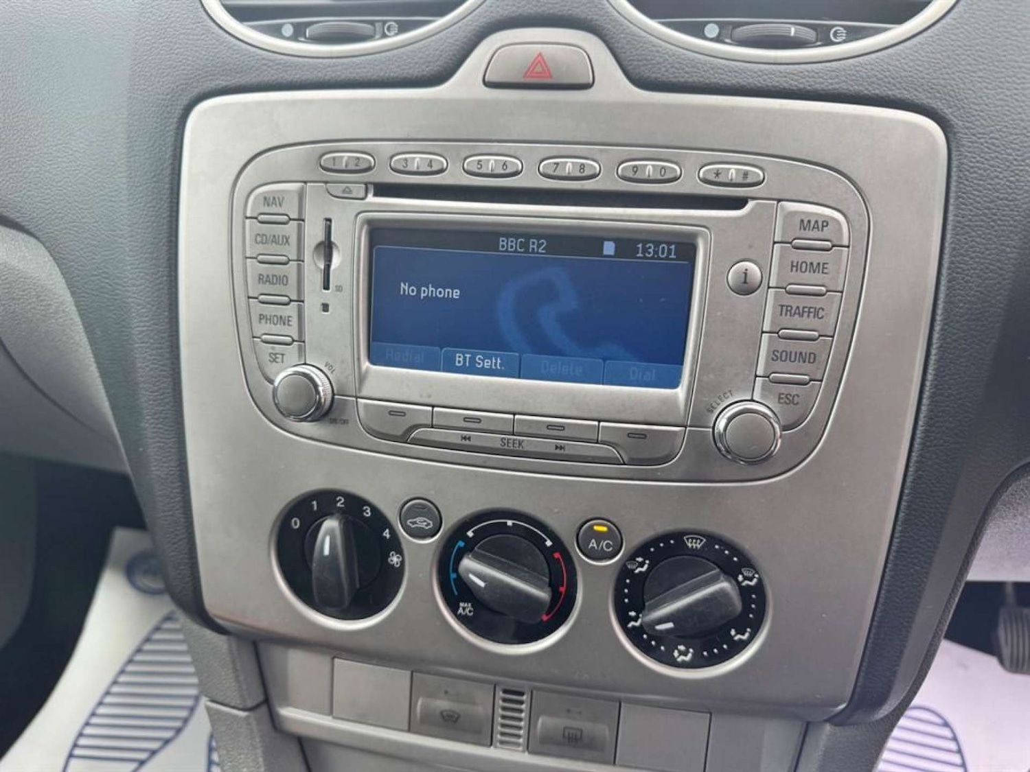 Used Ford Focus 2011 for sale - 76476789: Photo 17