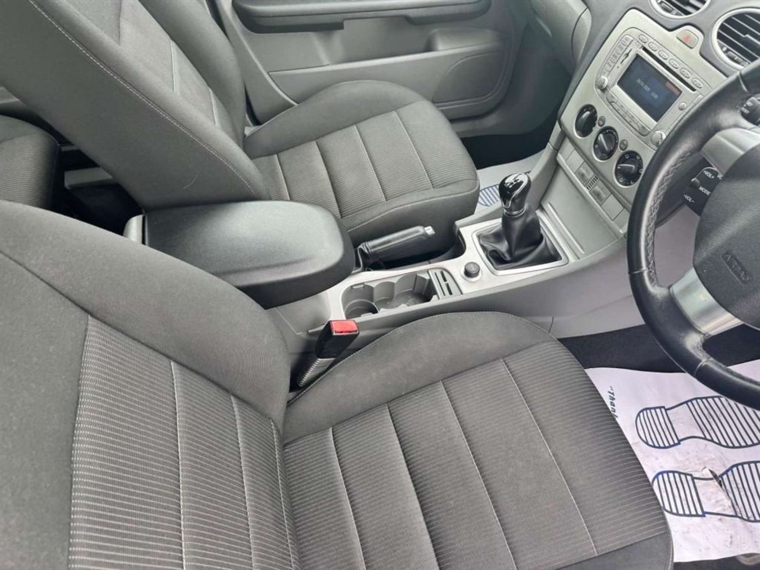 Used Ford Focus 2011 for sale - 76476789: Photo 8