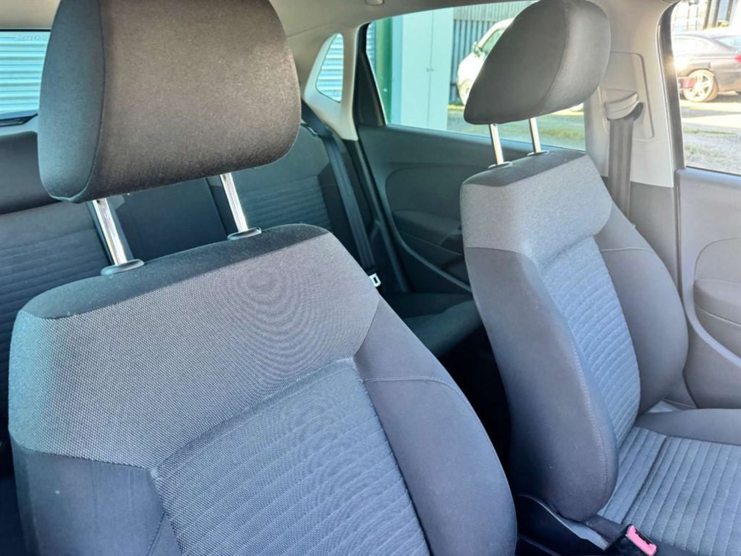 Used Volkswagen Polo 2010 for sale - 76476756: Photo 10