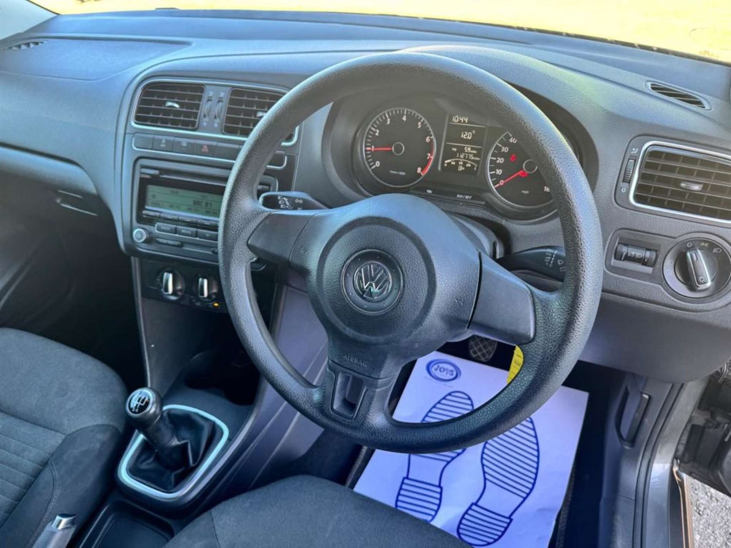 Used Volkswagen Polo 2010 for sale - 76476756: Photo 14