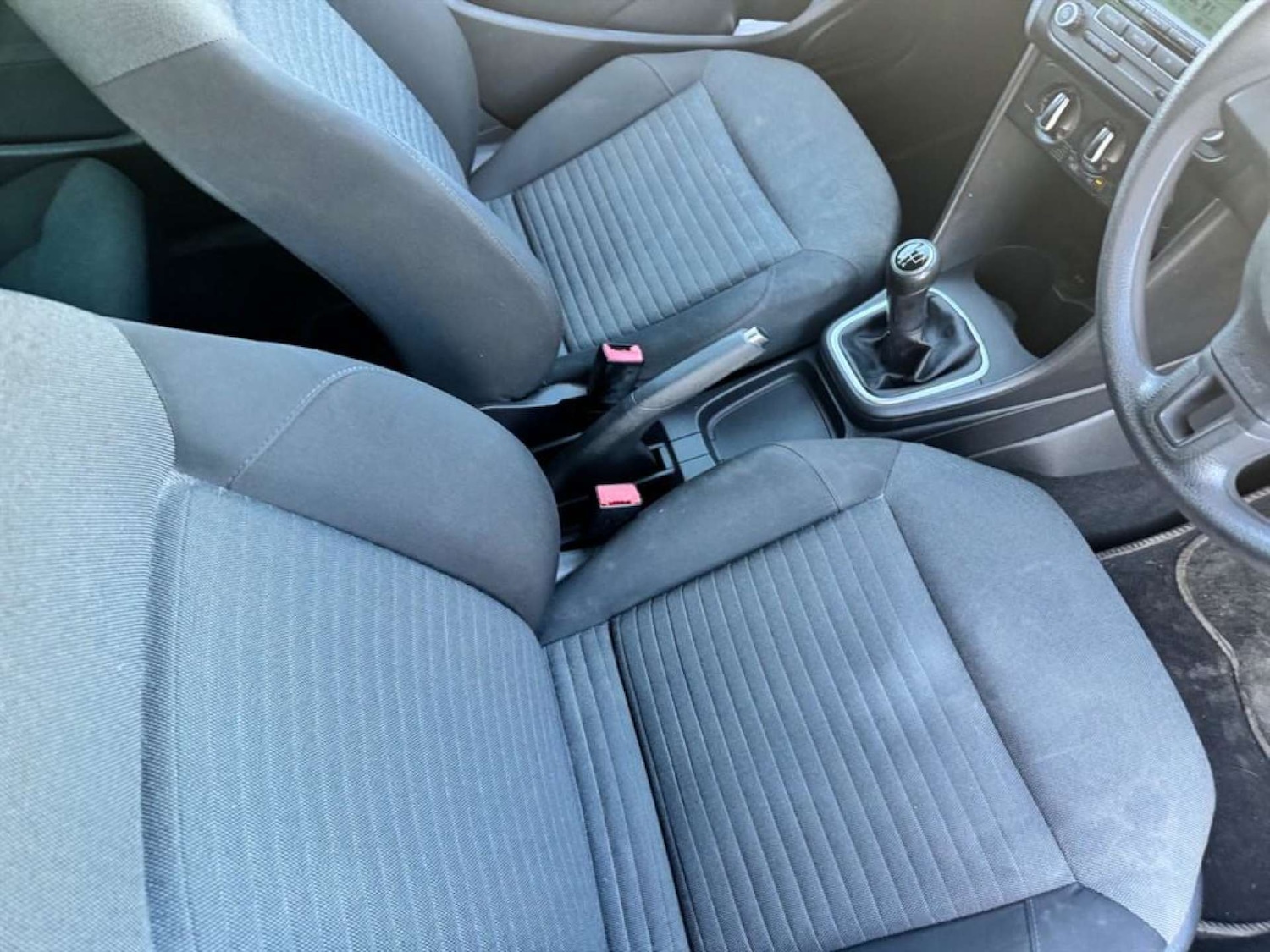 Used Volkswagen Polo 2010 for sale - 76476756: Photo 9