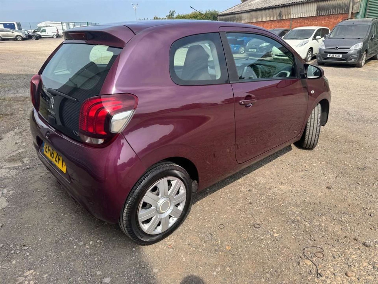 Used Peugeot 108 2016 for sale - 76476758: Photo 6