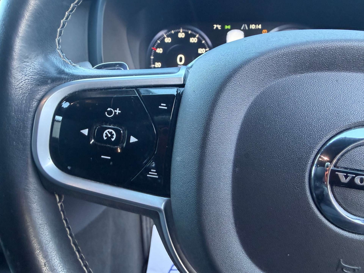 Used Volvo V90 2019 for sale - 76669268: Photo 10