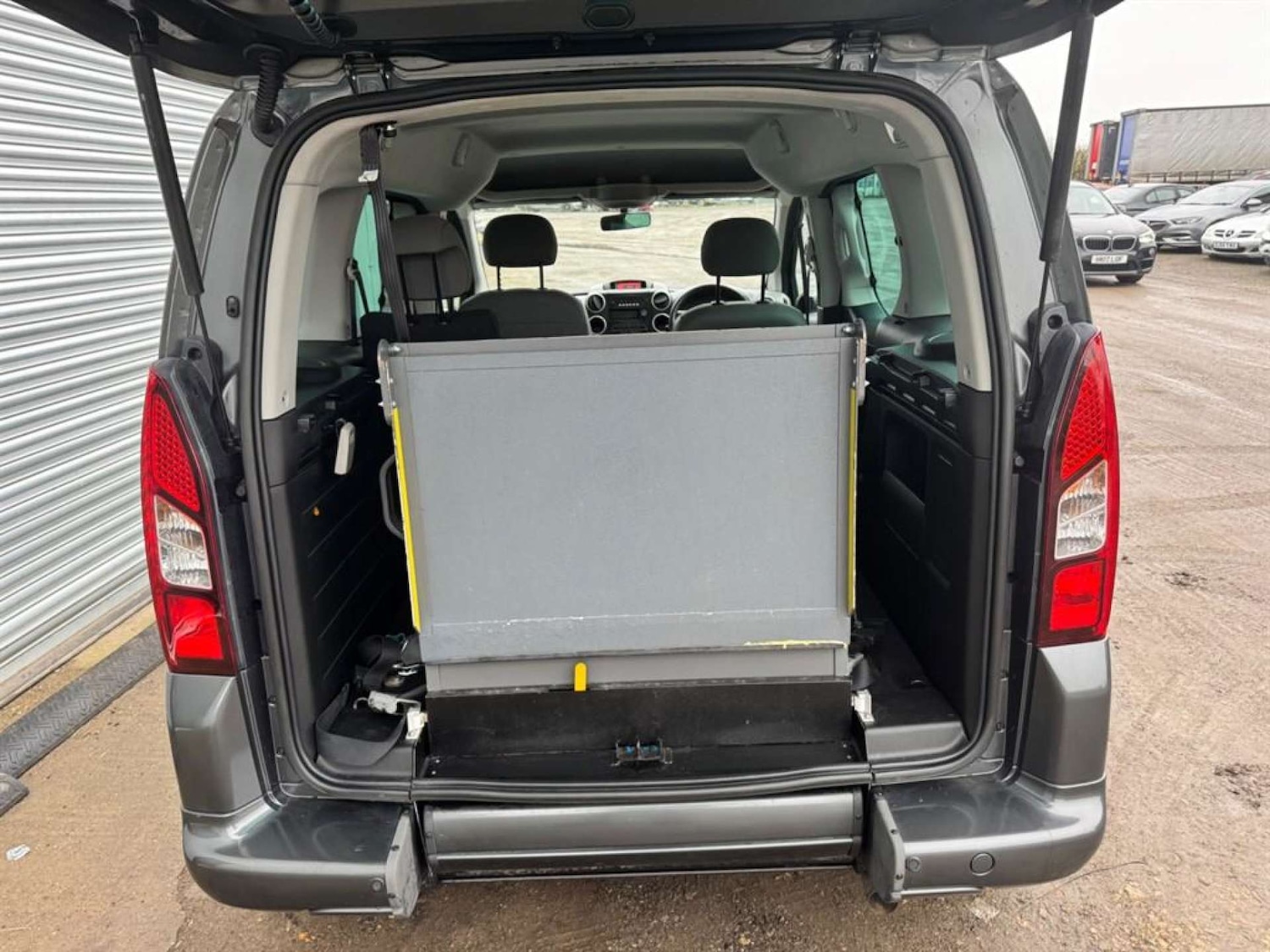 Used Citroen Berlingo Multispace 2016 for sale - 76476764: Photo 11