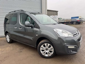 Used Citroen Berlingo Multispace 2016 for sale - 76476764: Photo