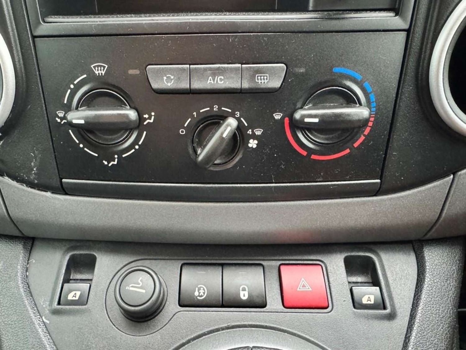 Used Citroen Berlingo Multispace 2016 for sale - 76476764: Photo 8