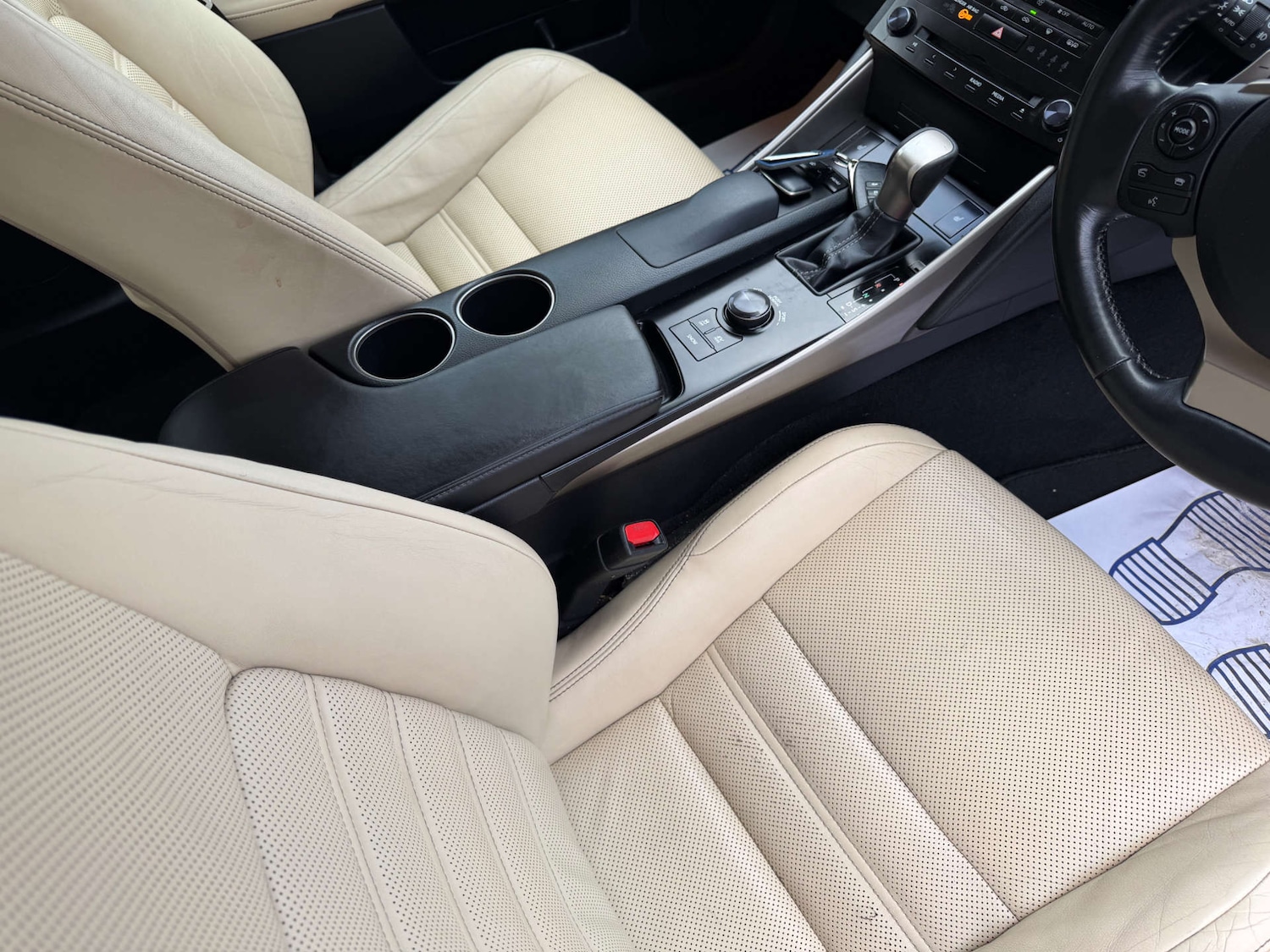 Used Lexus IS 2013 for sale - 77542716: Photo 8