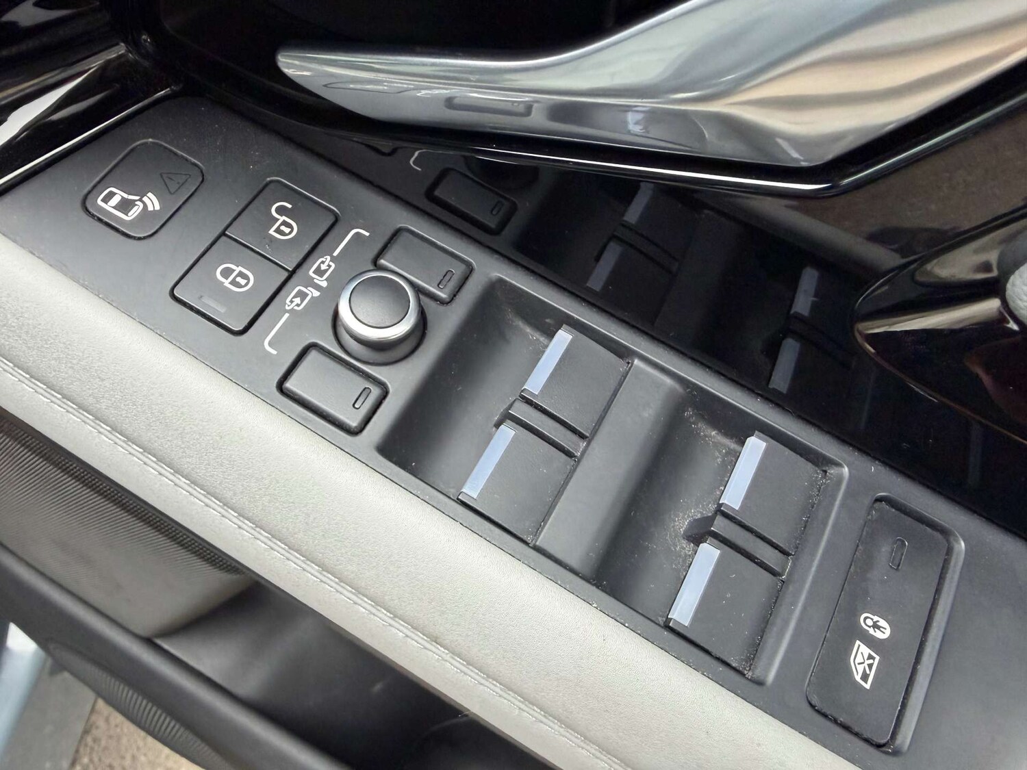 Used Land Rover Range Rover Evoque 2019 for sale - 77805465: Photo 6