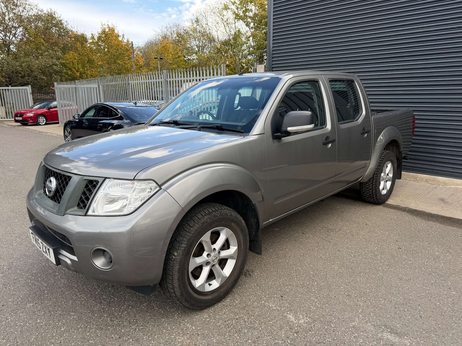 Used Nissan Navara 2015 for sale - 76476783: Photo 2