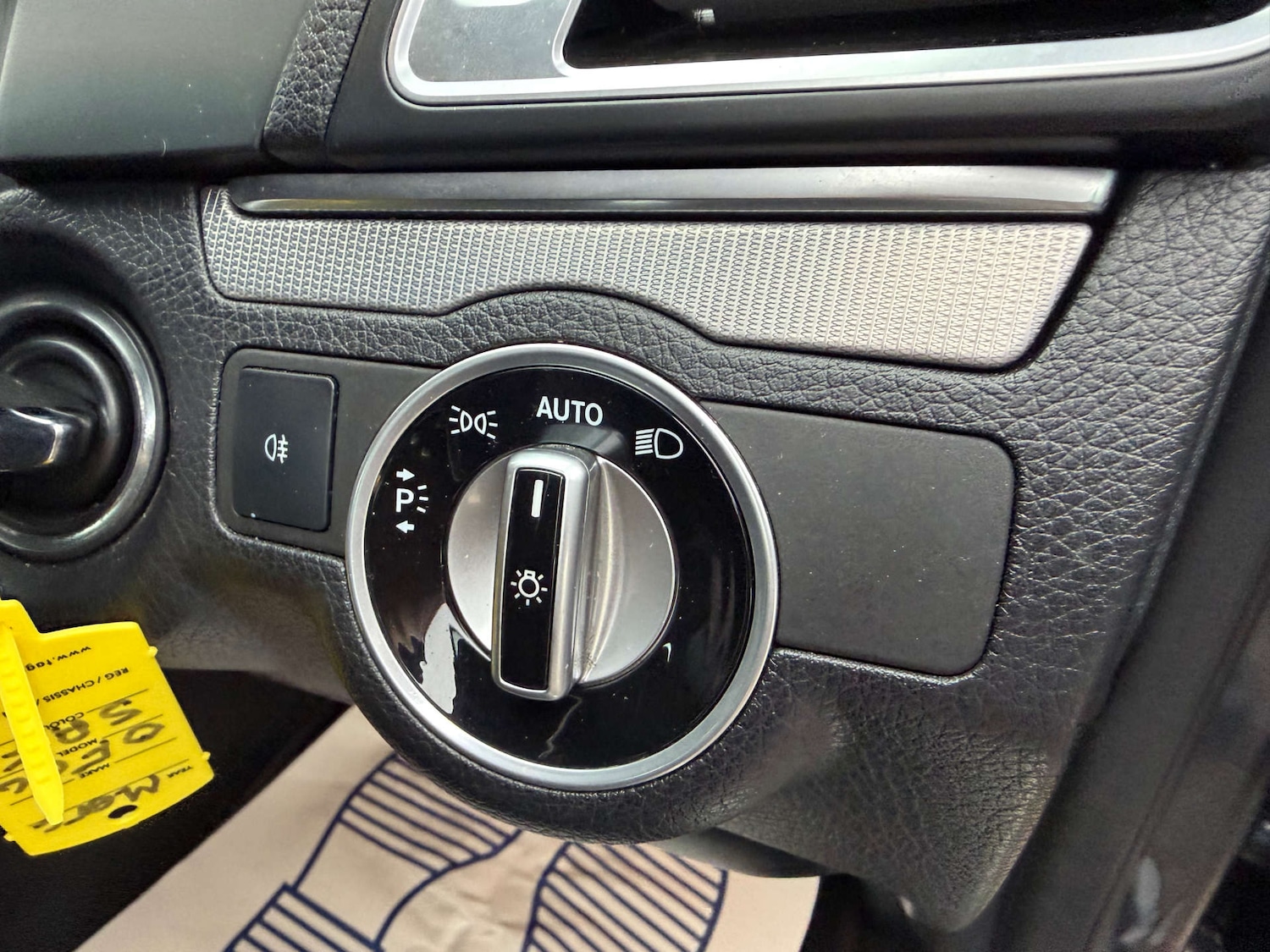 Used Mercedes-Benz E Class 2015 for sale - 76476738: Photo 16