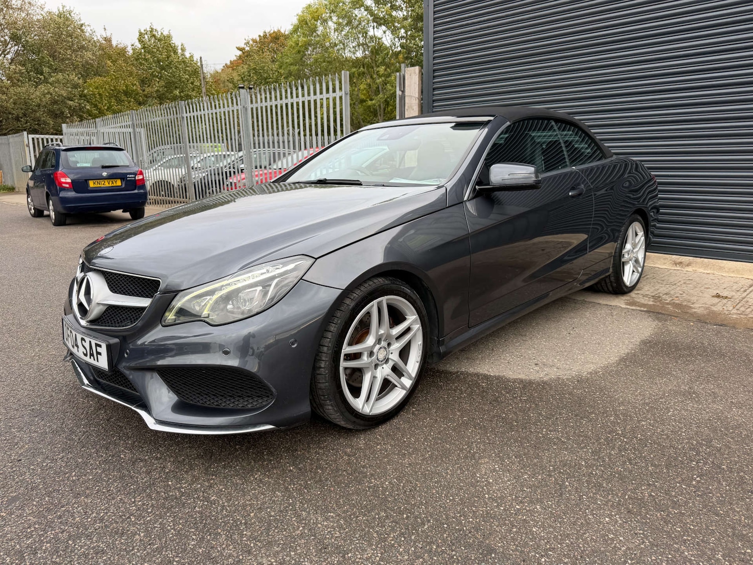 Used Mercedes-Benz E Class 2015 for sale - 76476738: Photo 4