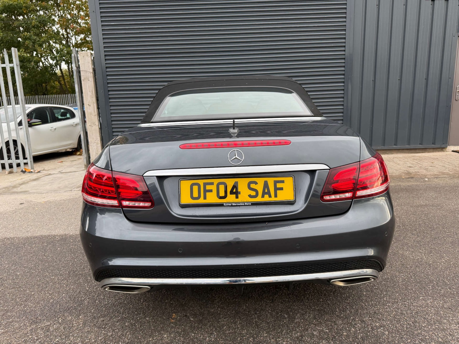 Used Mercedes-Benz E Class 2015 for sale - 76476738: Photo 6