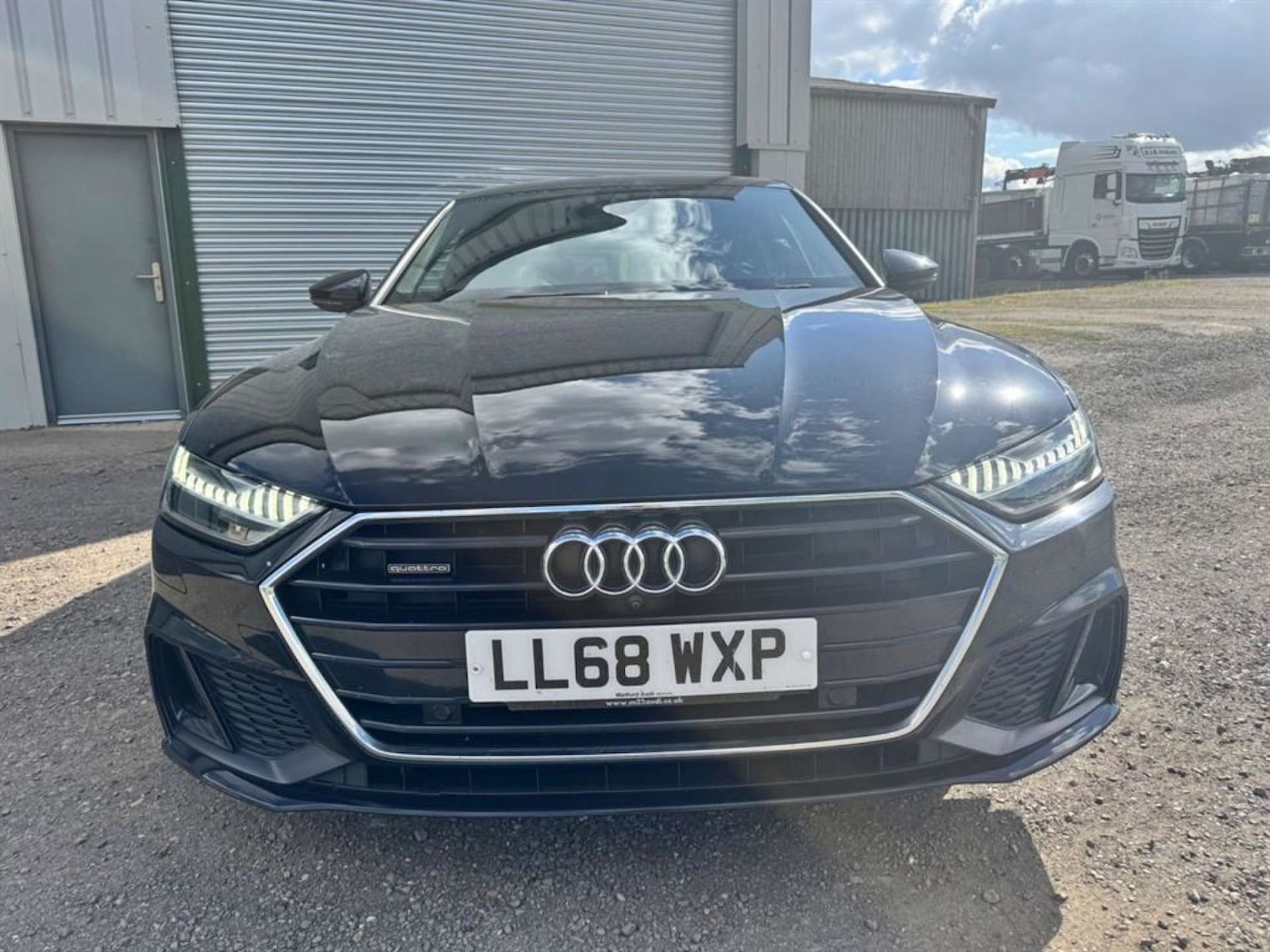 Used Audi A7 2018 for sale - 76476748: Photo 2