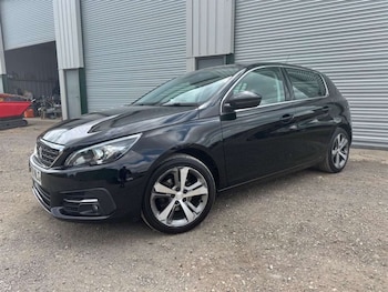 Used Peugeot 308 2019 for sale - 76476744: Photo