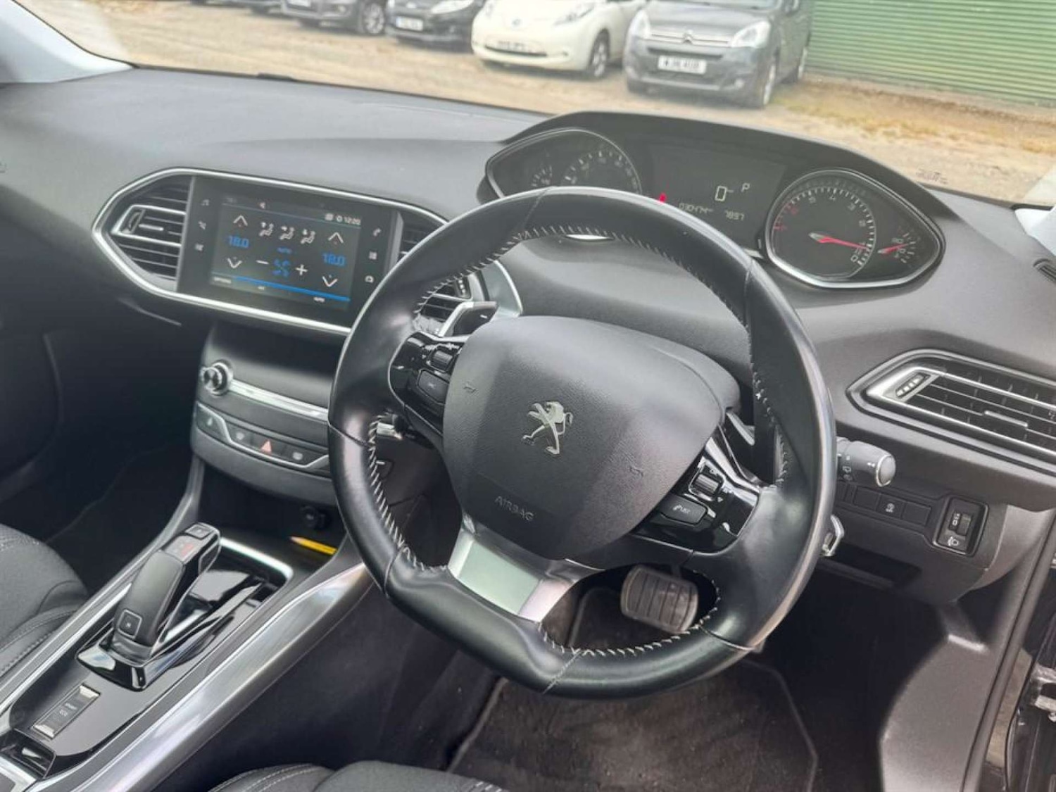 Used Peugeot 308 2019 for sale - 76476744: Photo 23
