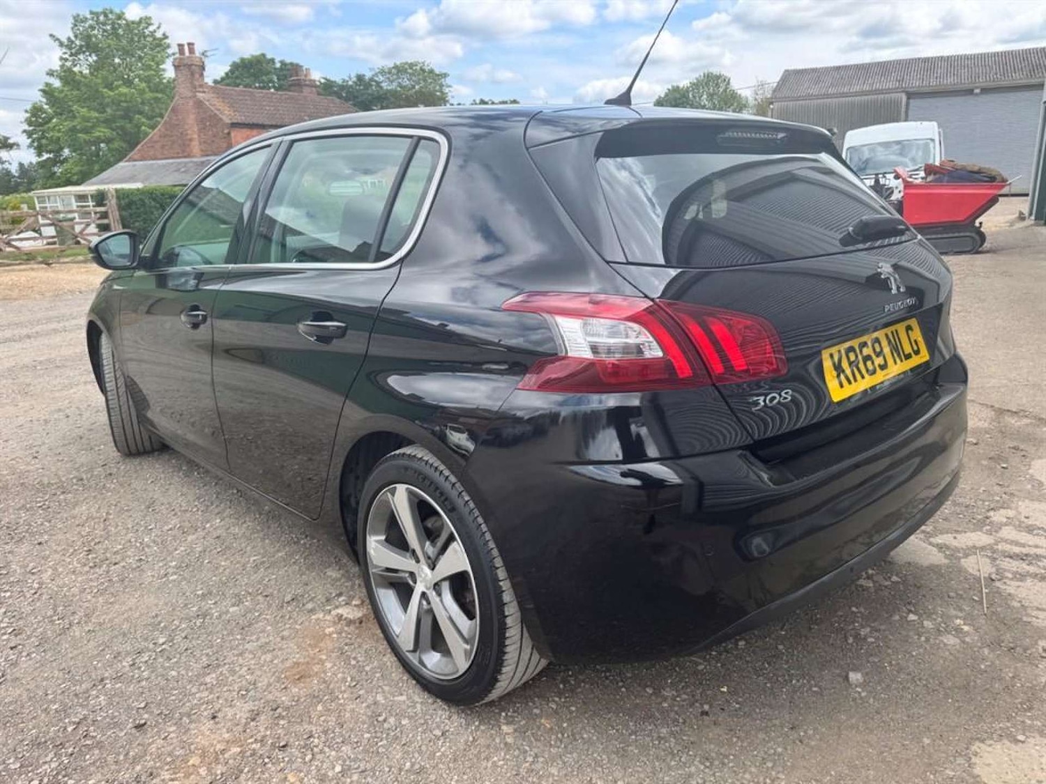 Used Peugeot 308 2019 for sale - 76476744: Photo 3
