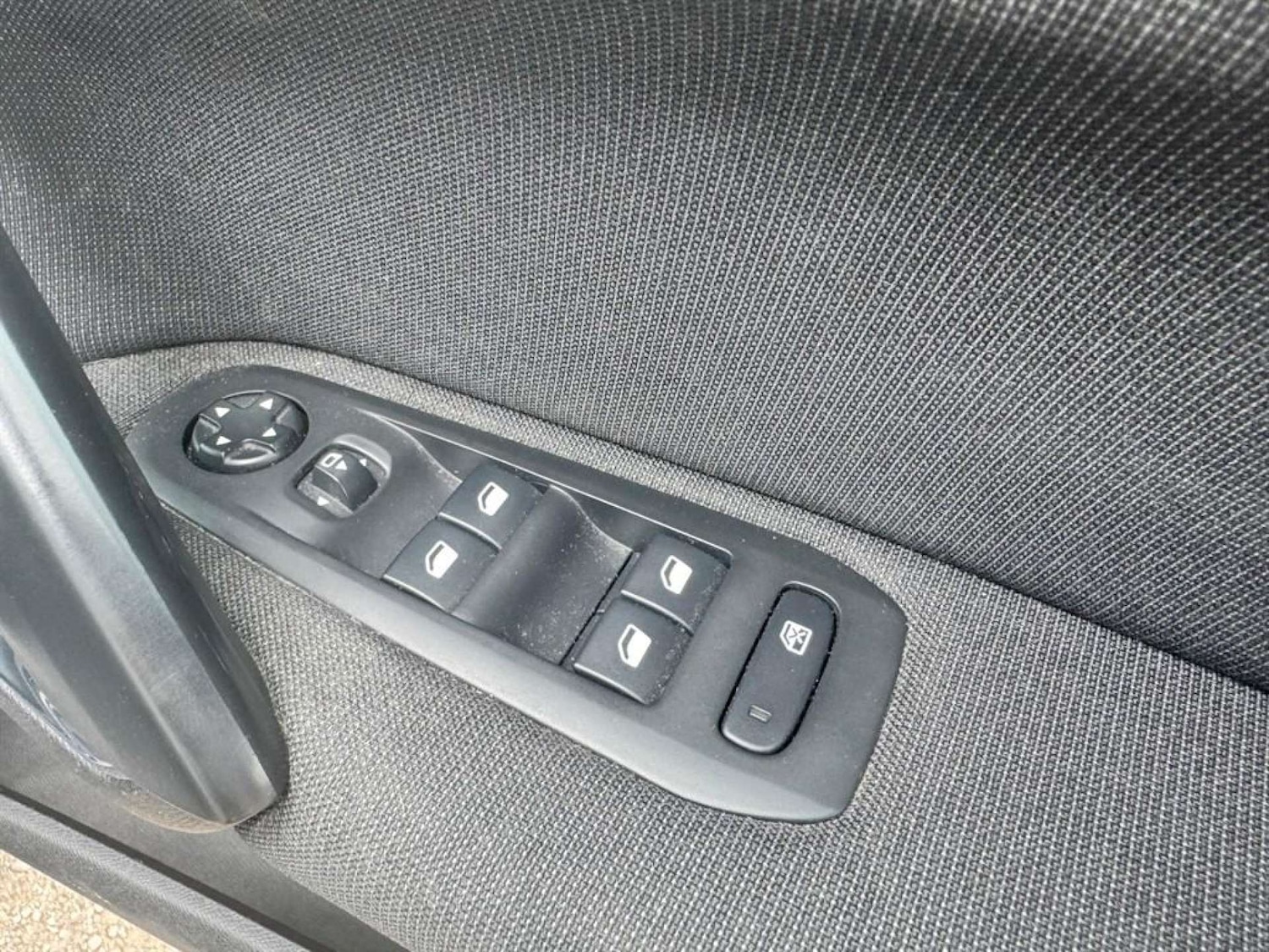 Used Peugeot 308 2019 for sale - 76476744: Photo 30