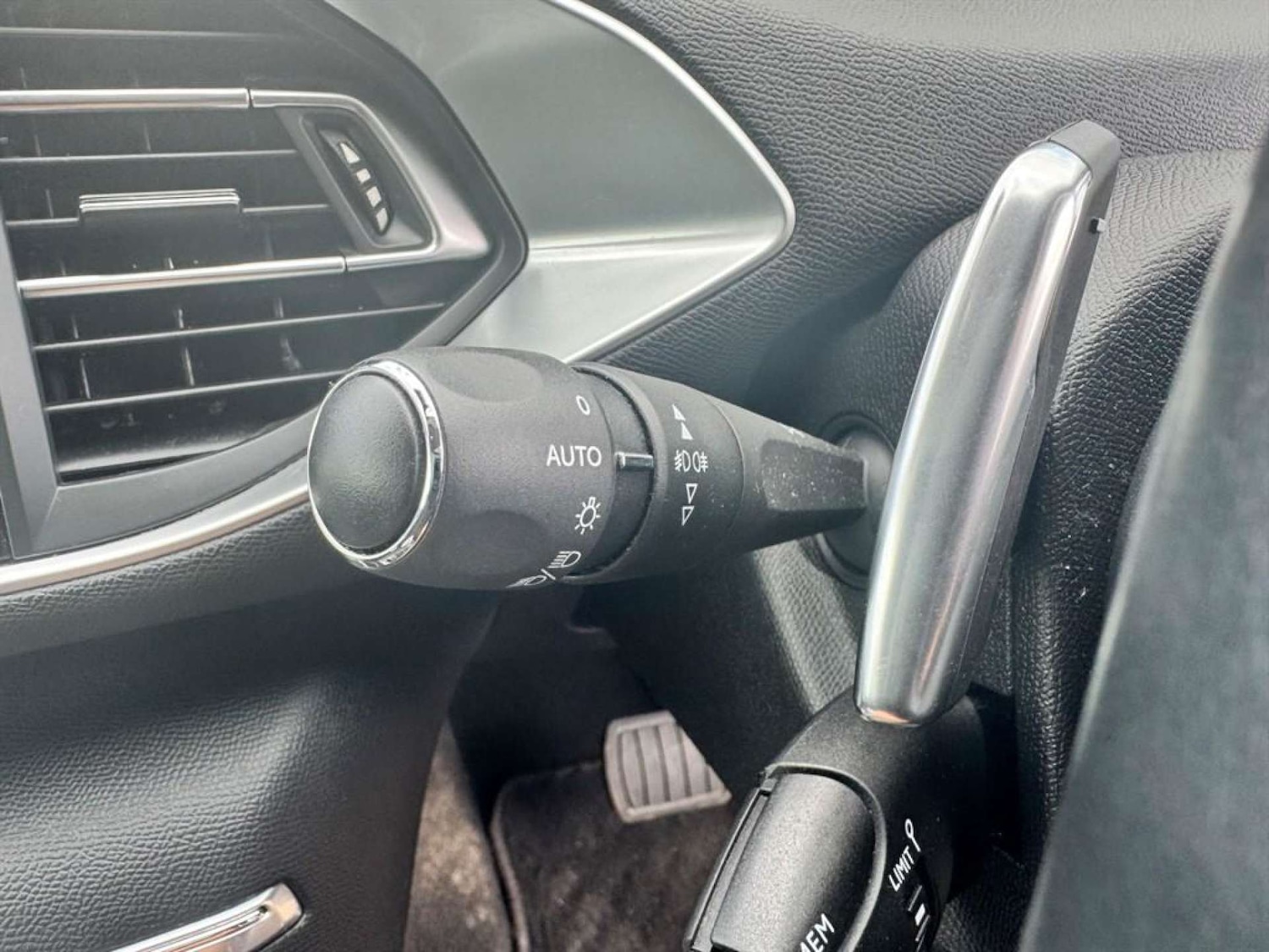 Used Peugeot 308 2019 for sale - 76476744: Photo 32