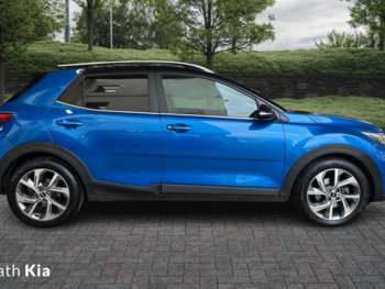Used Kia Stonic 2022 for sale - 74112085: Photo