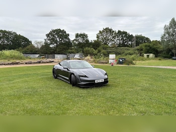 Used Porsche Taycan 2020 for sale - 79285375: Photo
