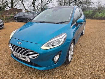 Used Ford Fiesta 2018 for sale - 79285371: Photo