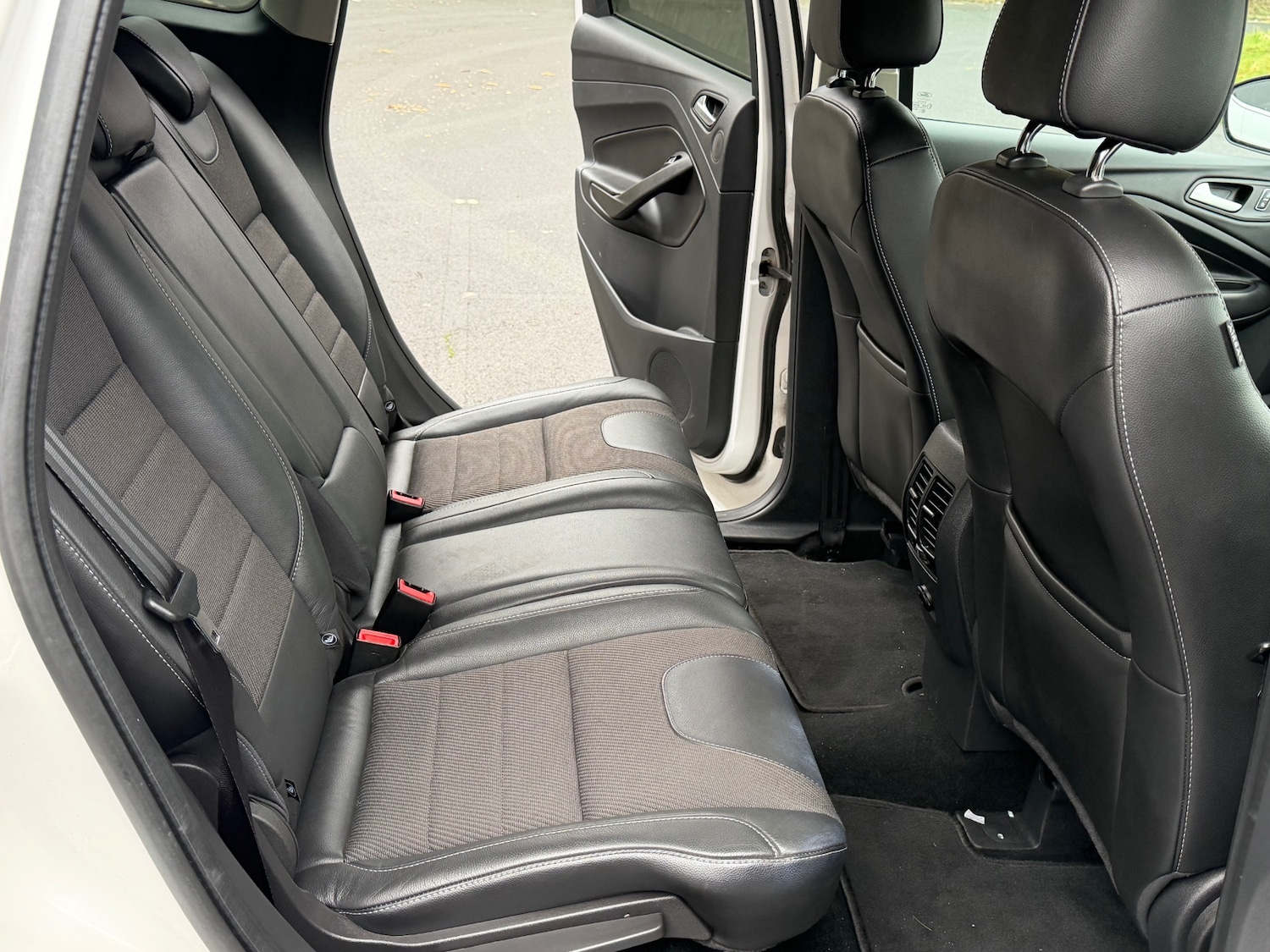 Used Ford Kuga 2015 for sale - 77454623: Photo 13