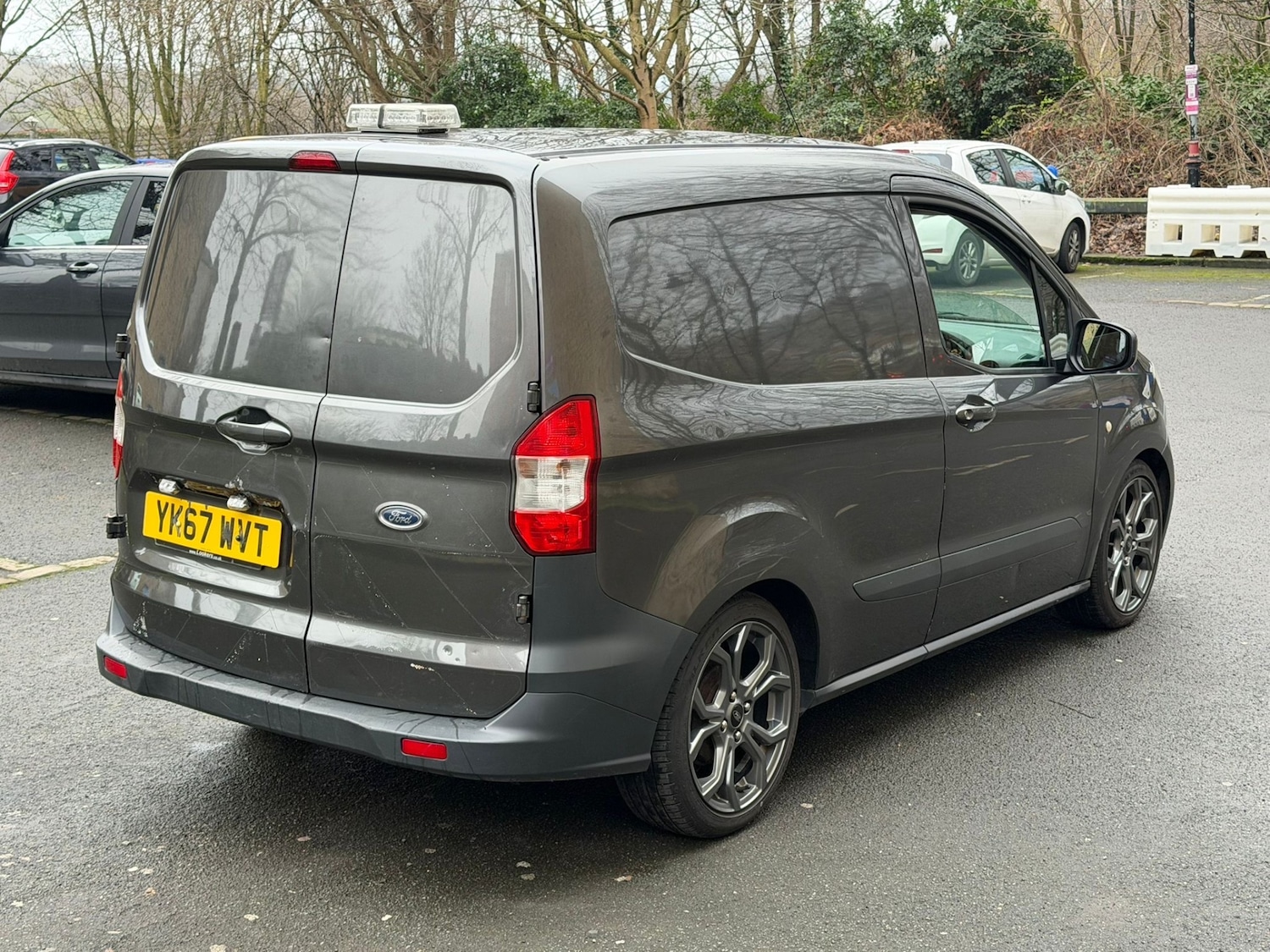 Used Ford Transit Courier 2017 for sale - 77404832: Photo 3