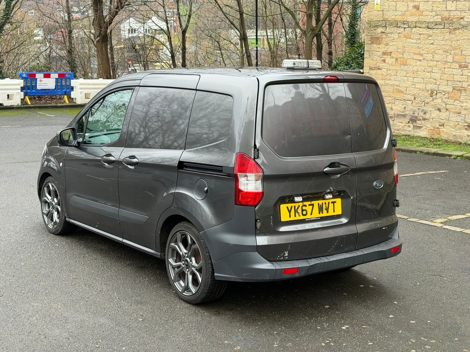 Used Ford Transit Courier 2017 for sale - 77404832: Photo 4