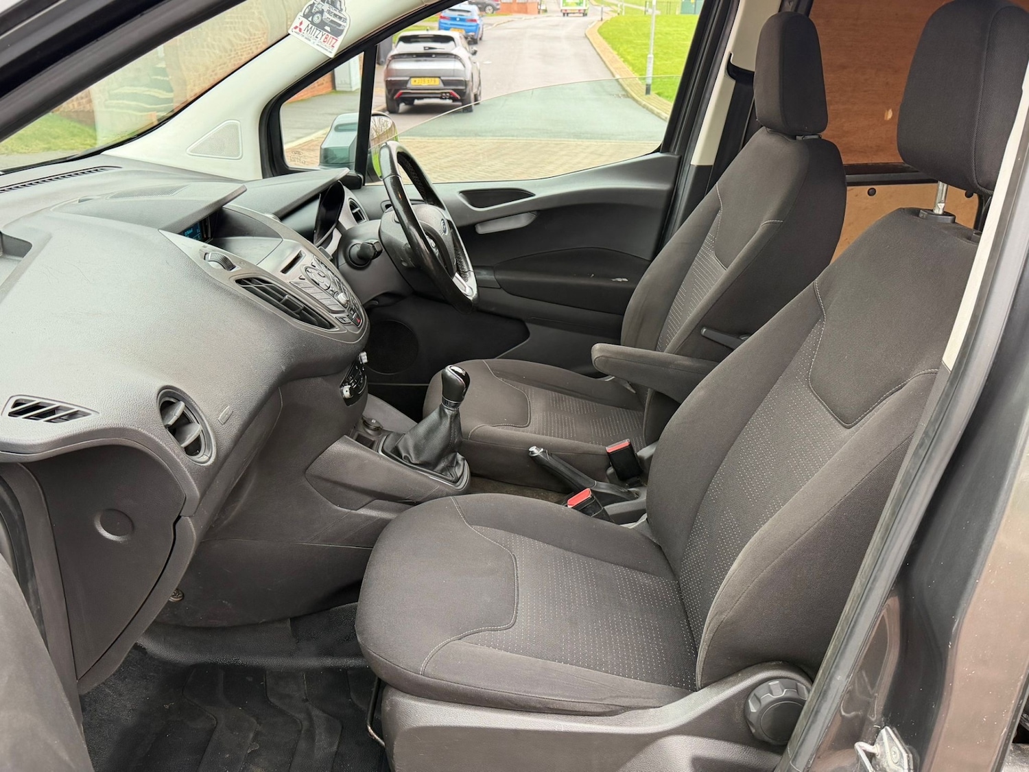 Used Ford Transit Courier 2017 for sale - 77404832: Photo 9